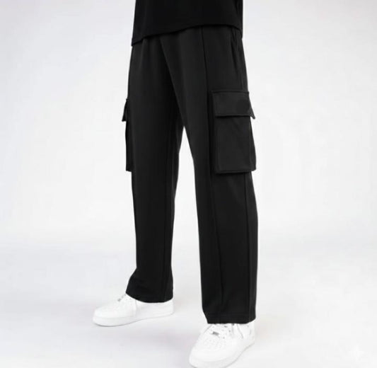 BLACK TWO POCKET TROUSERS IN FRENCH TERRY